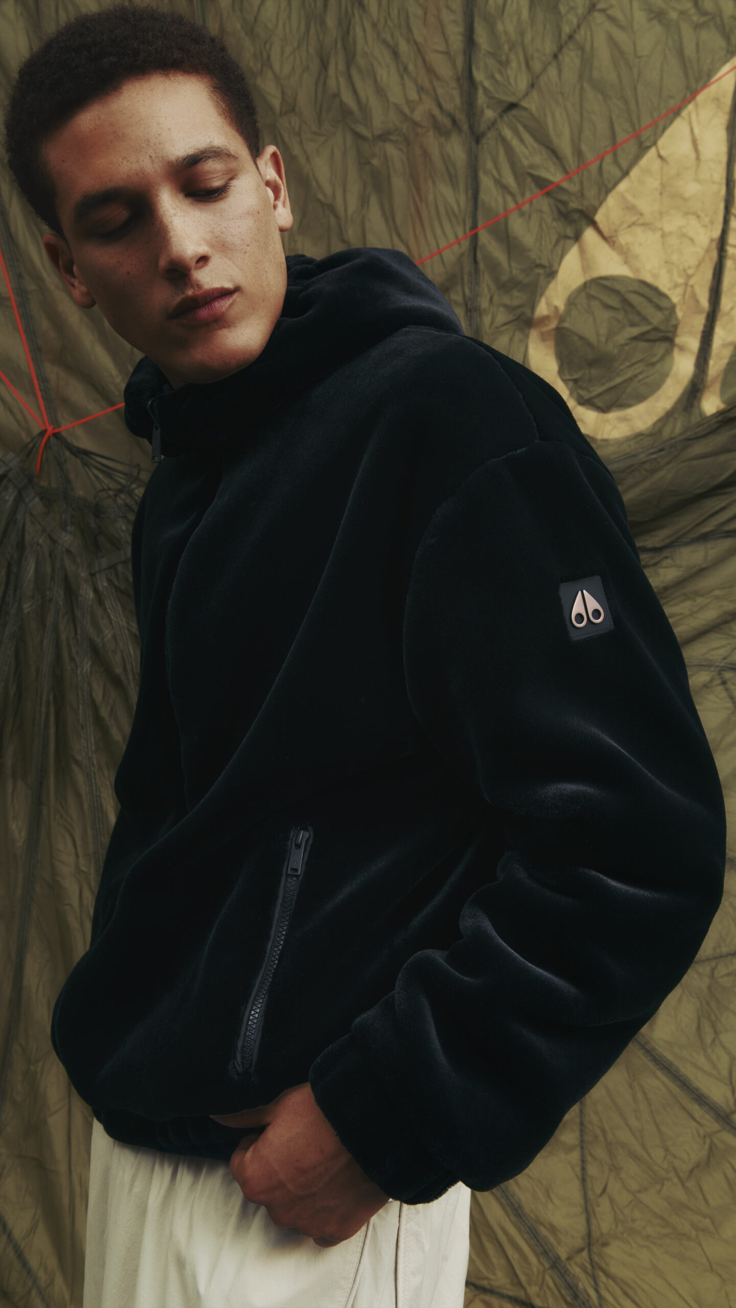 Image hover effect image