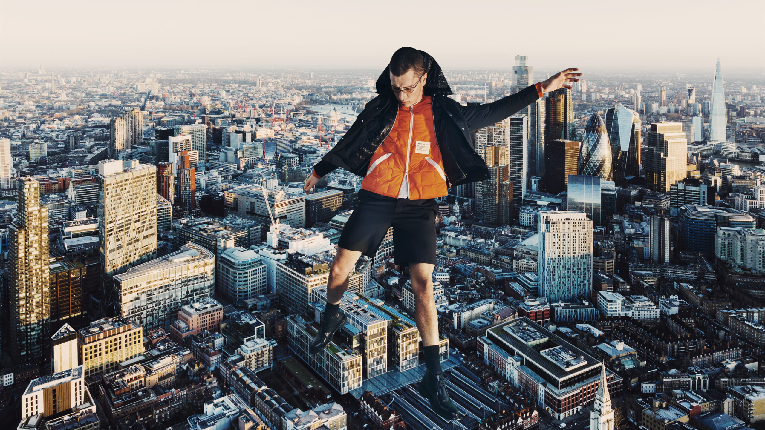 Image hover effect image